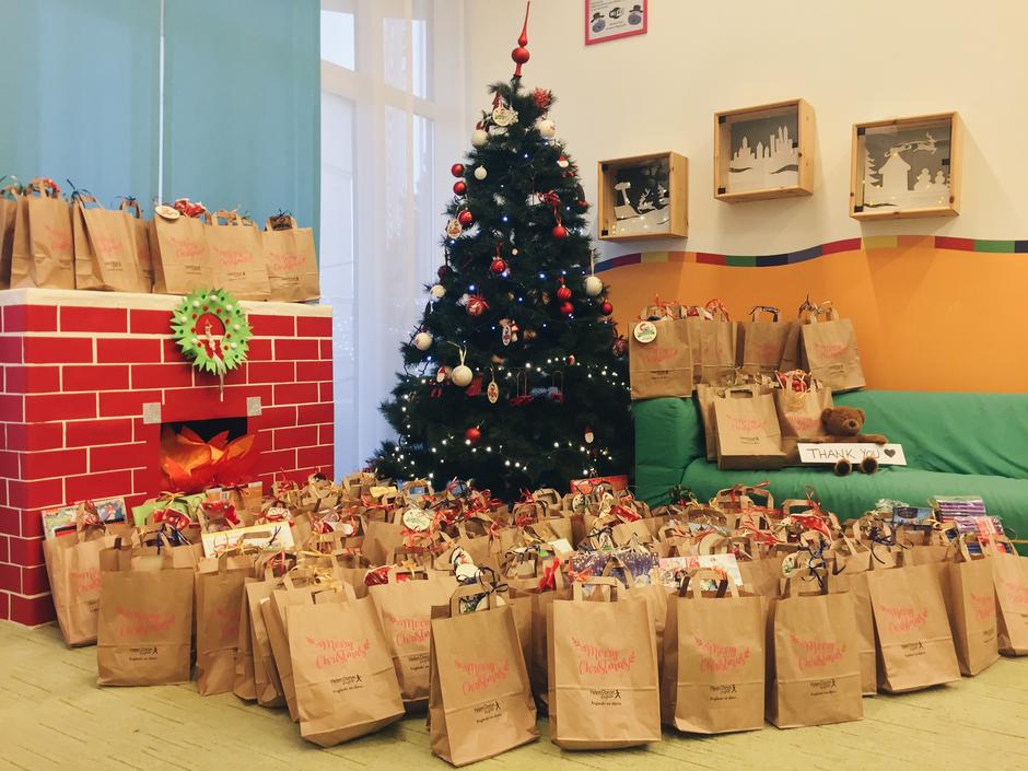 Pročitajte više o članku Škola engleskog jezika koja neprestano pomaže u cilju stvaranja  boljeg društva